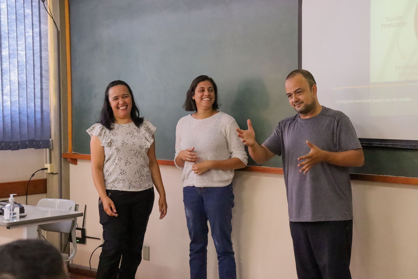 Educadores Surdos participam de Seminário no ITESP