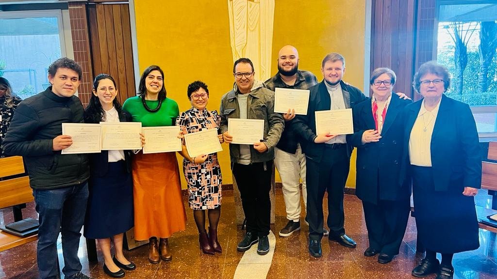 Instituto São Paulo de Estudos Superiores conclui módulo de Pós-Graduação em Comunicação, Teologia e Cultura, formando profissionais capacitados para a reflexão teórico-prática comunicacional