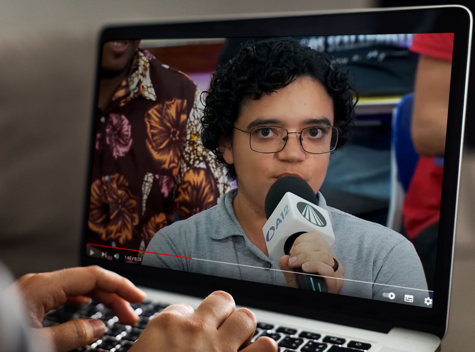 Alunos de Teologia do ITESP Compartilham Experiências e Reflexões no Programa Diálogos da TV Aparecida
