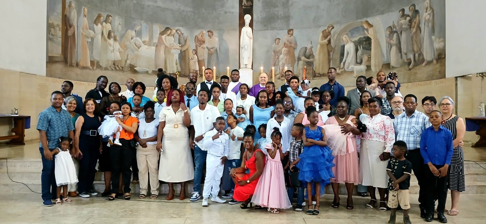 Diretor do ITESP celebra missa com comunidade Haitiana e alunos participam ativamente