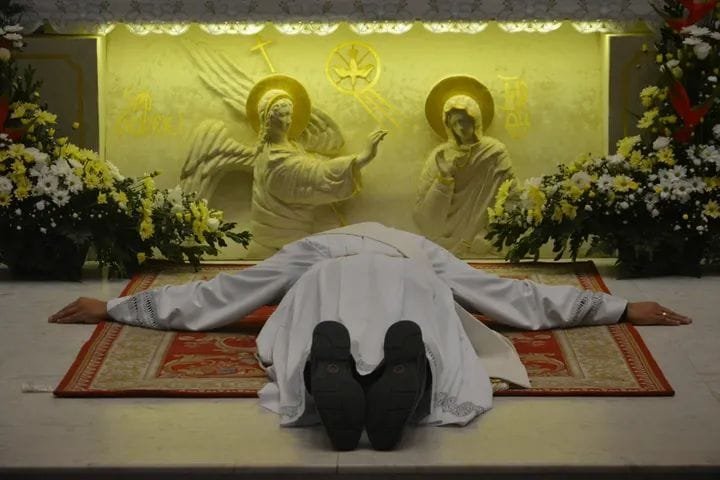 Ex-aluno do ITESP é ordenado sacerdote no Ceará