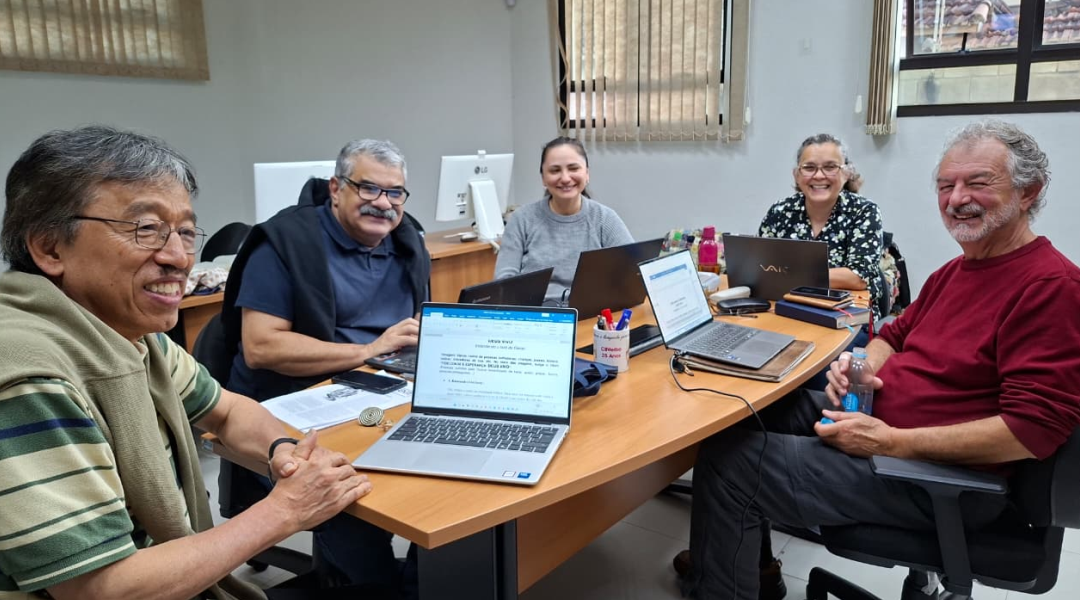 Professores do ITESP participam de reflexão sobre o Livro de Daniel para o Mês da Bíblia 2026